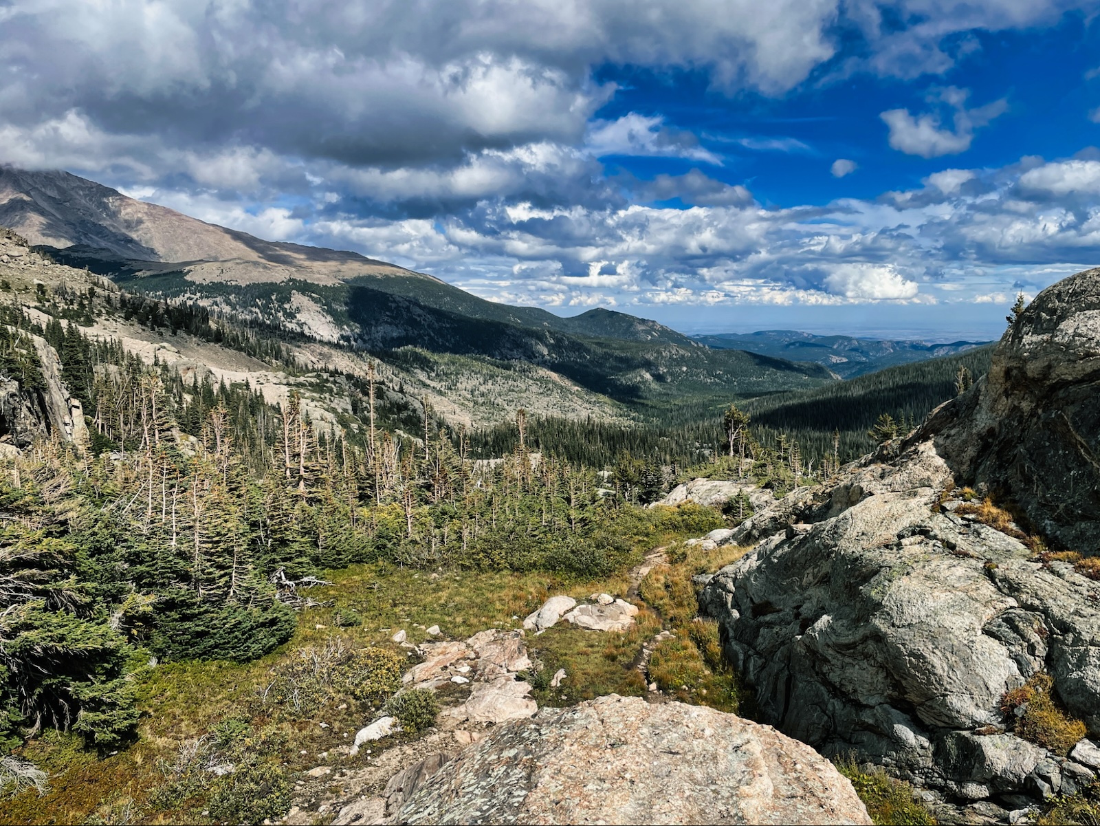 a view of the mountains from a high point of view