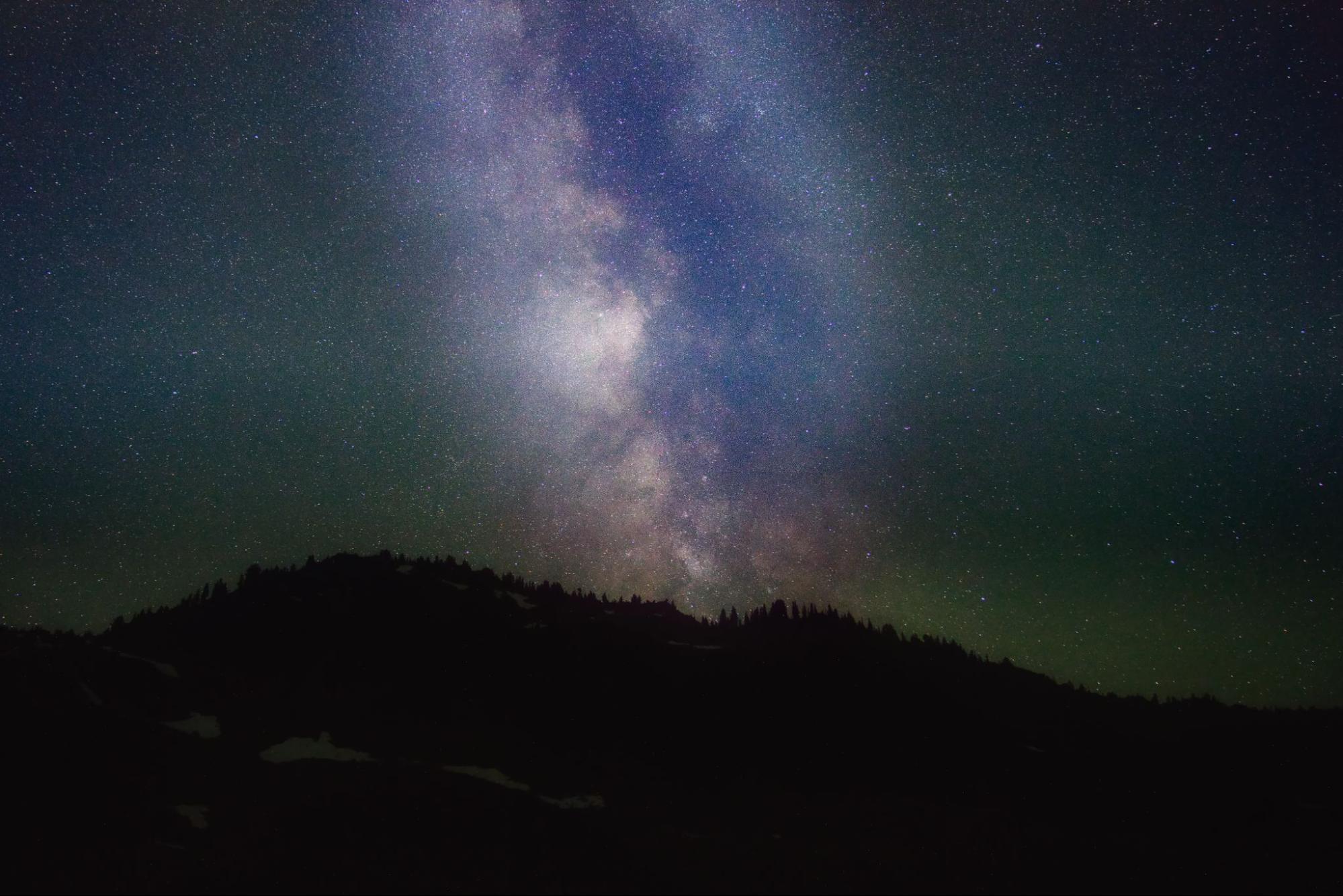 the night sky with stars and the milky