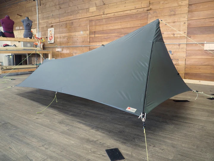 yama-mountain-gear-1p-cirriform-min-tarp-review-1